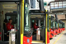 快评｜警钟长鸣！反思公交司机安全保障必须到位图片