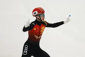 瞰冬奥 | 短道速滑世界杯日本站开赛 武大靖500米惊险过关图片
