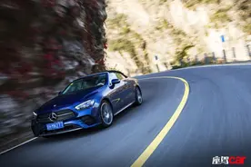 20秒还你一整片天空——梅赛德斯-奔驰E 260敞篷轿跑车 | CAR REVIEWS图片