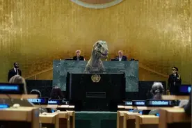 恐龙在联合国“发言”呼吁人类不要自我灭绝图片