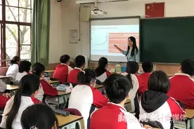“解锁”中学诚信课 上海立信会计金融学院牵手长三角12校推进诚信教育大中小一体化图片