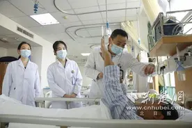 男子夜班后一觉不醒 送医后查出脑梗 专家：警惕脑卒中患者年轻化图片