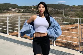 骨感身材退居二线，微胖体型才是流行！健身教练S曲线刚刚好图片