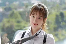 yoo优优 学院风图片