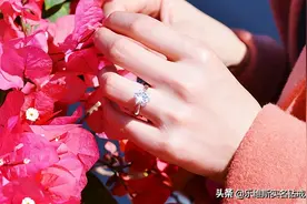 戒指戴法有哪些？戴在左右手有什么意义？图片