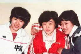 老女排队长张蓉芳：怀孕还带队夺冠，老公二次执教女排曾接班郎平图片