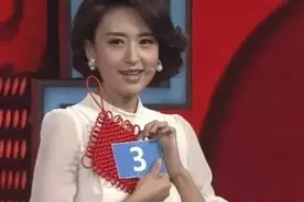 毕福剑捧红她，也是毕姥爷介绍嫁豪门，毕福剑落魄时伸出援手图片