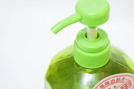 洗洁精是“害人精”，长期使用容易得癌，是真的吗？告诉您真相图片