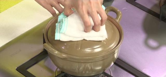 花胶炖汤只喝汤水吗 花胶炖汤只喝汤水吗能放多久