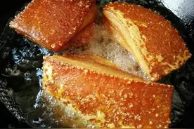 广东农村结婚喜宴，爸爸掌厨，一桌才680元，大家觉得贵不贵？图片