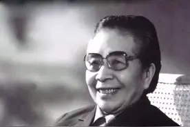 邓六金：长征路上的红军女战士，子女中出了国家副主席和三位少将图片