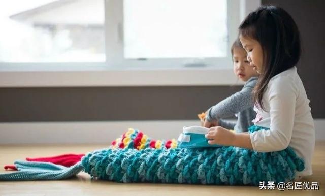 温暖毛线钩鱼鳞的方法