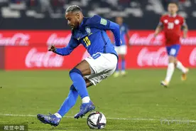 球衣大码显胖？内马尔：我体重没问题 下次换个中码球衣图片