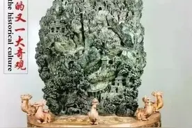 花全副家当买翡翠原石，雕成后上了吉尼斯世界纪录，价值千万美元图片