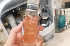 迪奥的贵妇精华上线，糖糖亲测有效图片