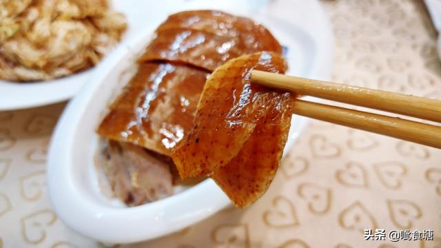 你可能不知道，北京烤鸭并非源自全聚德，200元一套依旧值得吃