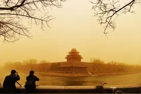 近10年最强沙尘暴！为何发生？何时结束？明天还有回流？详解8大疑问→图片