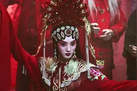 《黄庙村·地宫美人》：你要我身，我要你命，爱恨都很凶猛图片