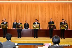 历史性突破！临港区喜获开发区综合考核一等奖！图片