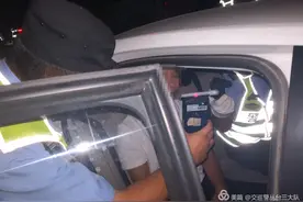 邯郸：男子为讨妻欢心酒后开车兜风，途中被查直言“礼物”太重图片
