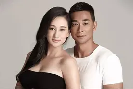 “双面打星”赵文卓伪装记：表面一套背后一套图片