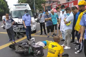 青岛一“饿了么”骑手身亡，事发前曾与“美团”骑手发生争执图片