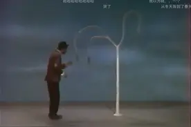 《等待戈多》图片