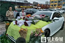 西山区春雨937夜市开了！烧豆腐烤鸡脚已就位图片