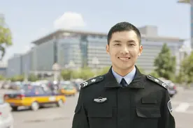 还在担忧入警无门吗，6种途径成为警察，最后一种最容易图片