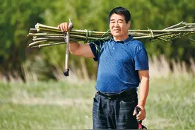 “七一勋章”获得者：“草原之子”廷·巴特尔图片
