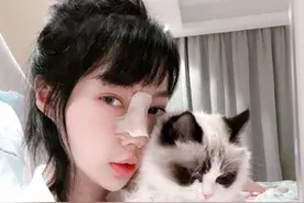 郭美美自曝是黄景瑜前女友，骂其忘恩负义，两人交往内幕曝光图片