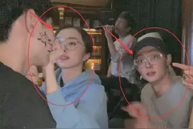 张铭恩与胡冰卿亲密照再被扒，两人动作亲密，似“连体婴”图片