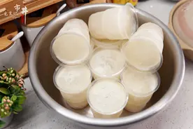 家用高汤熬制配方，一次做好放冰箱，随吃随取，煮啥都香图片