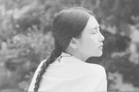 生活有时是令人沮丧的，但你可以努力让自己过得开心。图片