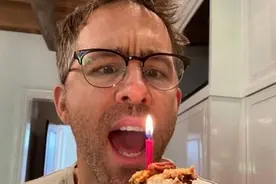 死侍瑞安·雷诺兹44岁生日！老婆发文：不敢相信我们还在一起图片