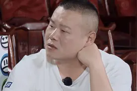 这就是开外挂！德云社团综岳云鹏救场，直接帮张鹤伦拿了个第一图片