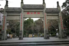 他是四川达州市唯一胡姓开国将军，曾任新疆军区副政委图片