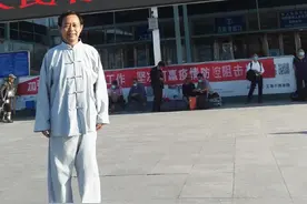 马保国被KO后，少林寺第一护法发话了，一段话可谓是一针见血了图片