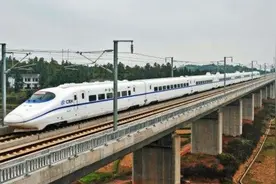 雅眉乐自铁路正在建，时速350公里预计2024年通车，沿线将新发展视频封面