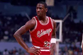 NBA满级新秀分4个等级：乔丹仅A级，魔术师SS级，那SSS有多猛？图片