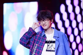 《我的音乐你听吗》官宣，许嵩音乐综艺首秀，歌迷沸腾令人期待图片