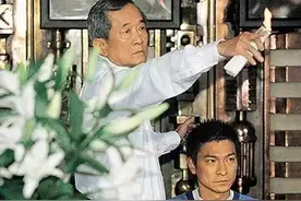 刘德华零片酬出演，大师指点改片名，这部电影成就港产片最后巅峰图片