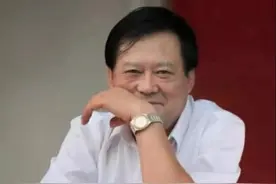 老家村口总有母爱守候——著名作家李富胜母亲节新作短文《村口》敬献母爱图片
