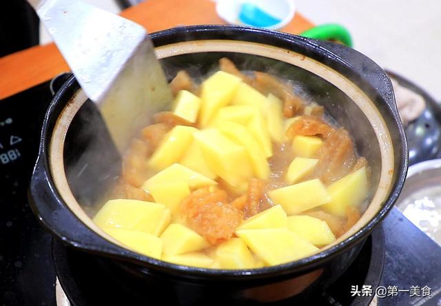 天冷多吃些热乎的，5道砂锅炖菜的家常做法，天越冷吃着越舒服