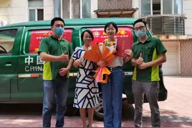 湖北理科状元唐楚玥，收到北大录取通知书，她和武亦姝谁更厉害？图片