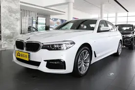 谁说运动和行政不可兼得，全新宝马5系了解一下图片