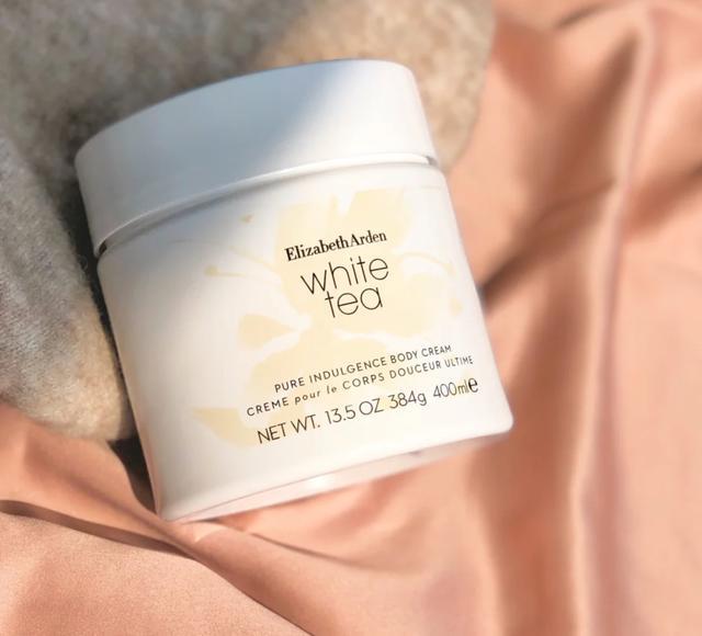 蜜桃白茶身体乳可以去毛吗