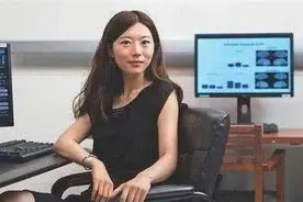 中国这两个高考状元，一个留美一个留国，命运却截然不同图片