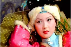 她才是《红楼梦》里的狠角色，冷面冷心，心狠意狠图片