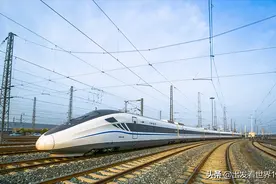 衡柳铁路客货混跑速度慢 新建南宁到长沙高铁呼声渐强 确有必要吗图片